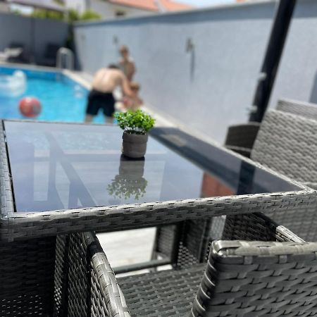 Villa Maleo メドゥリン エクステリア 写真