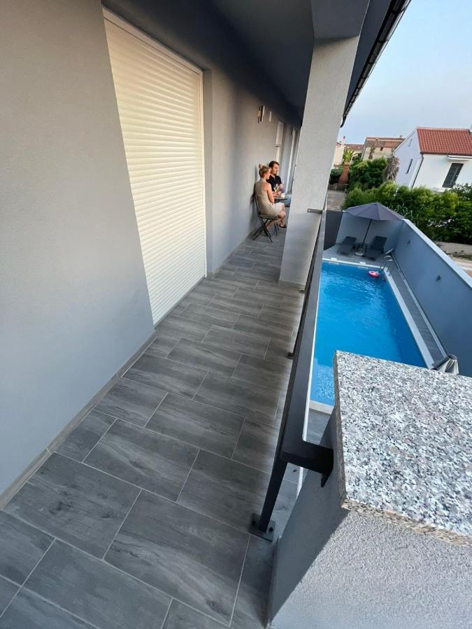 Villa Maleo メドゥリン エクステリア 写真